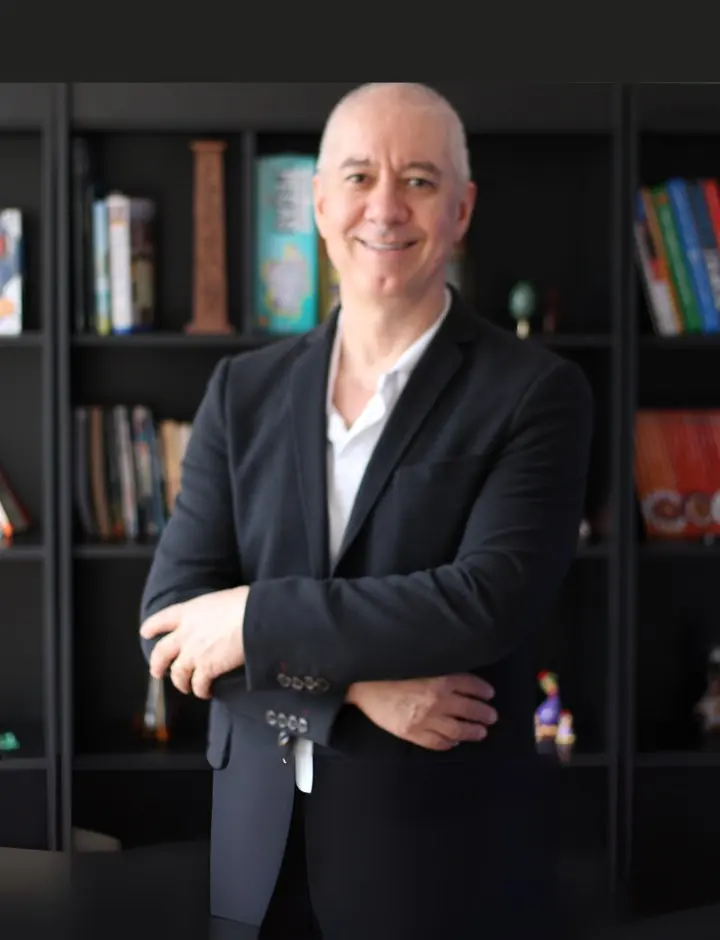 Hamilton Viana, fundador da OAMG